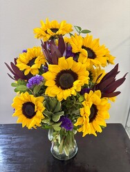 Sunflowers from Clermont Florist & Wine Shop, flower shop in Clermont